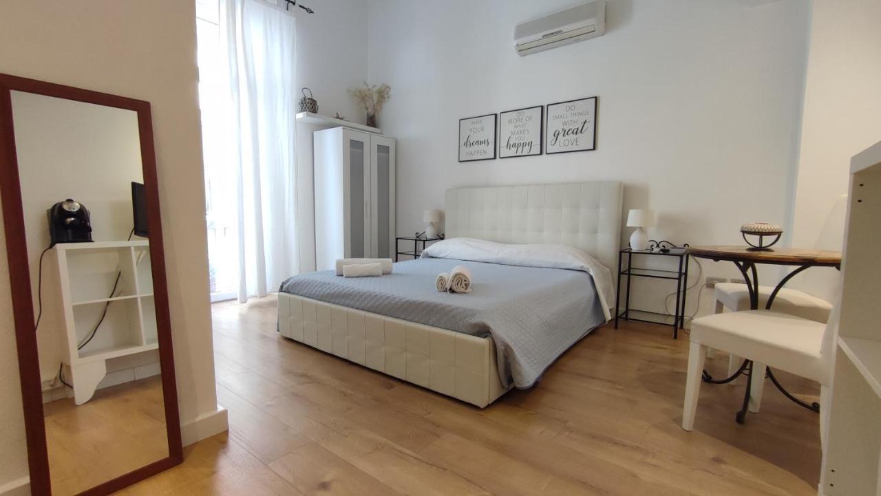 Living Cagliari Bed & Breakfast エクステリア 写真