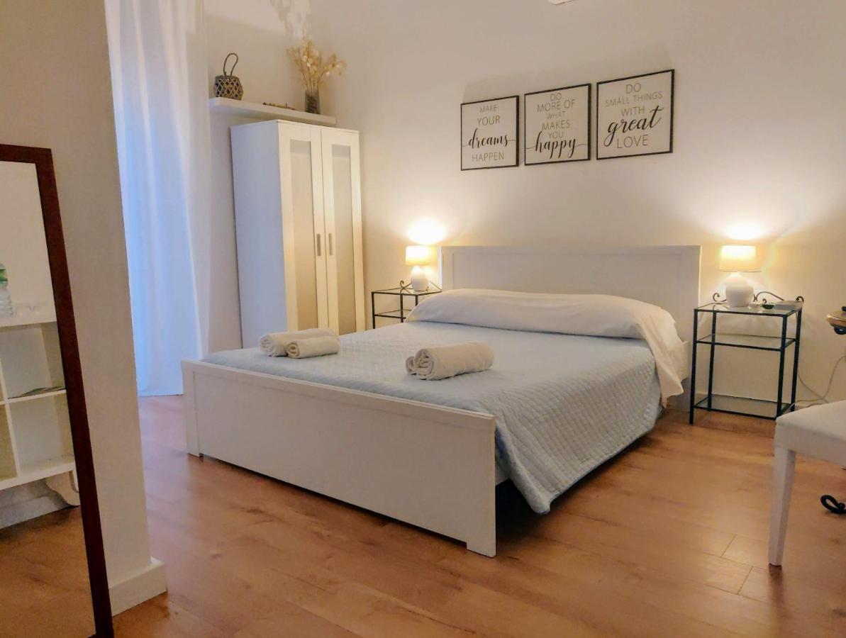 Living Cagliari Bed & Breakfast エクステリア 写真