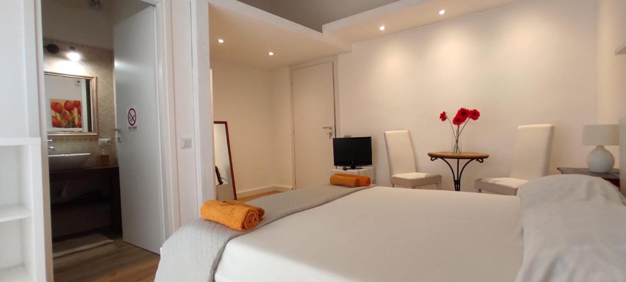 Living Cagliari Bed & Breakfast エクステリア 写真